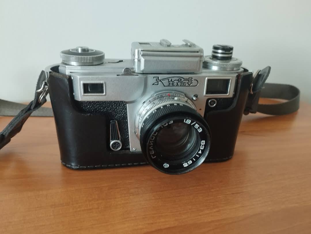 Kiev 4