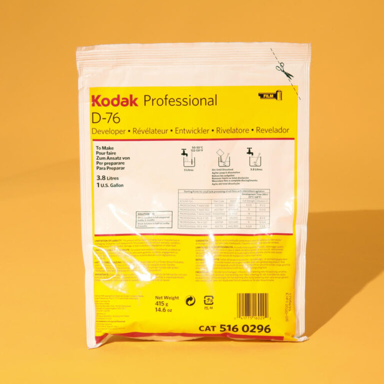 Jak przygotować wywoływacz Kodak D-76.